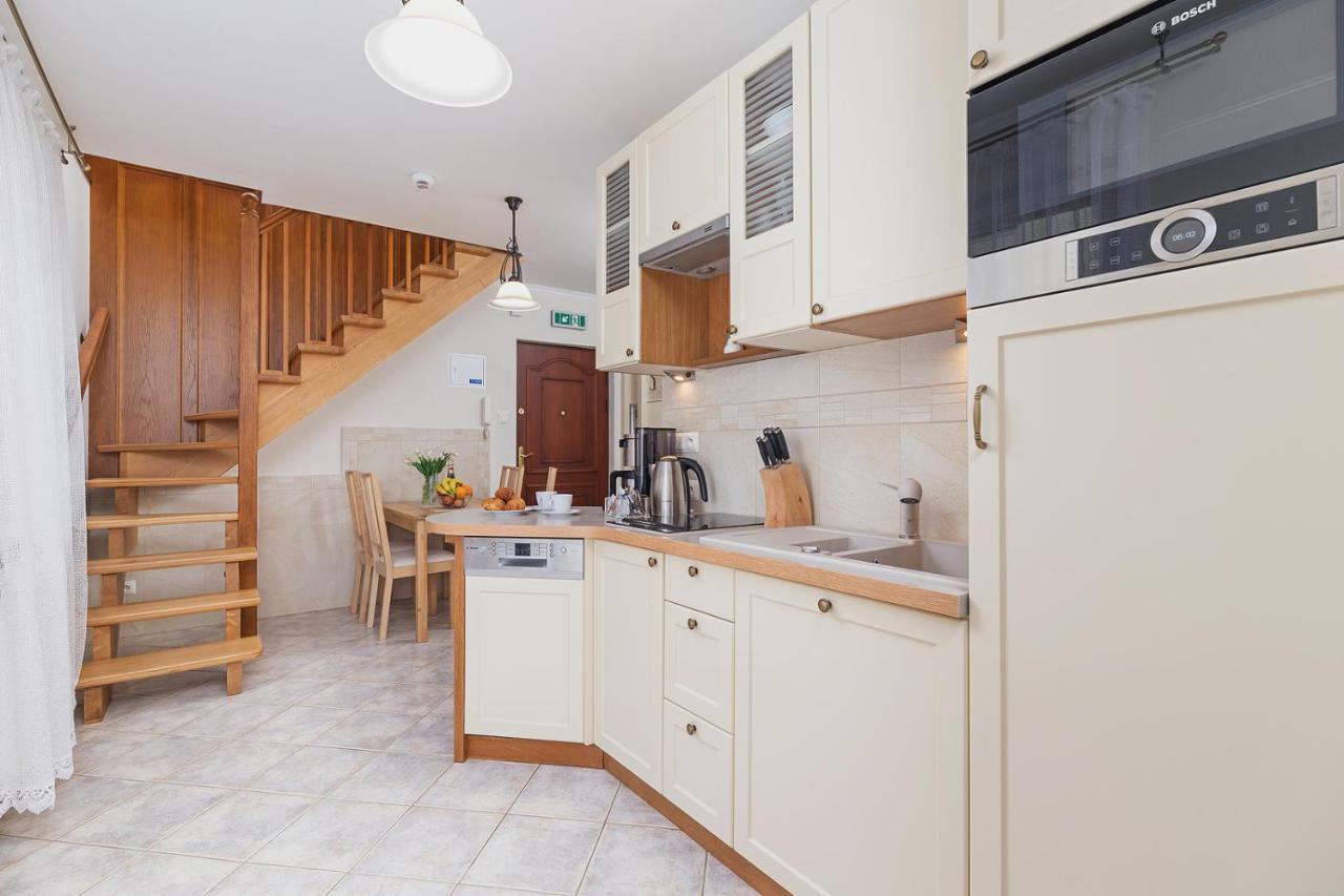 Elegant Hotel apartamentowy 2*